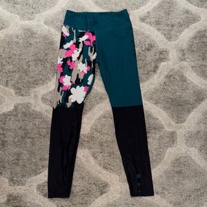 Nike Teal and Black Floral Leggings